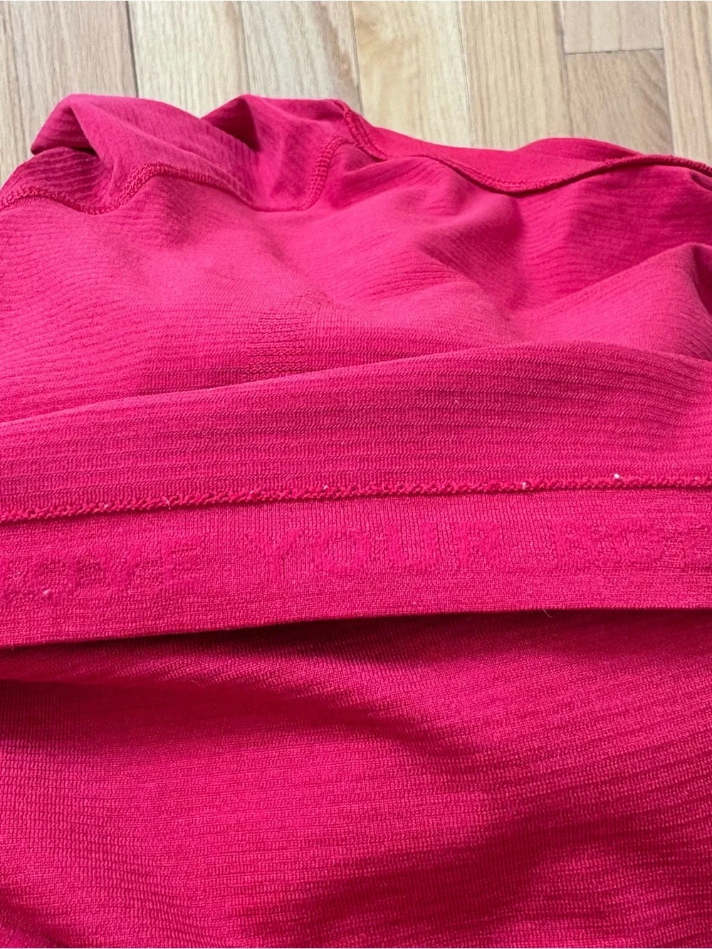 Lululemon Swiftly Tech Red Short-Sleeve Athletic Workout T-Shirt EUC Size 4